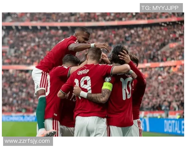 世界杯精彩瞬间:里昂逆转莱比锡补时绝杀引爆全场激情